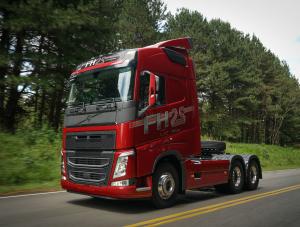 2018 Volvo FH 540 6x4 Tractor Globetrotter XL Cab 25 Year Special Edition